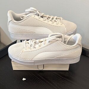 Puma White Mesh Casual Sneakers